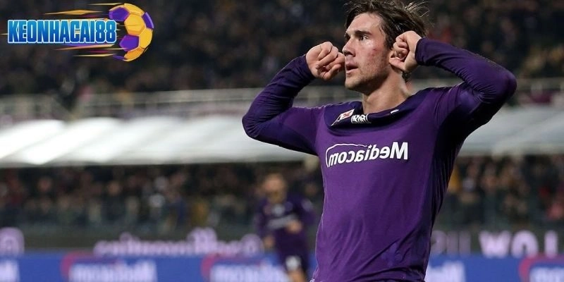 Dusan Vlahovic - Cỗ Máy Ghi Bàn Làm Khuynh Đảo Serie A