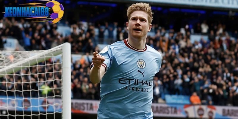 Tiền Vệ Là Gì? Vai Trò Của Một Tiền Vệ Giỏi Trong Bóng Đá